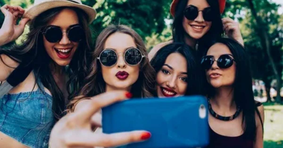 Group Selfie Captions